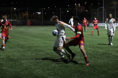 Un instant del partit entre Andorra i Alemanya disputat aquesta tarda a la Borda Mateu