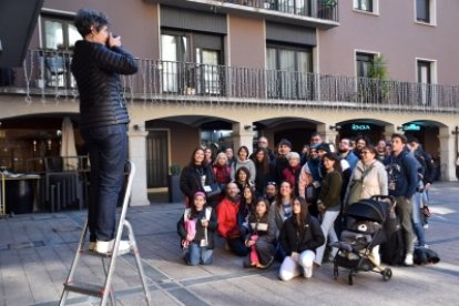 Fotografia conjunta dels participants de la marató fotogràfica.