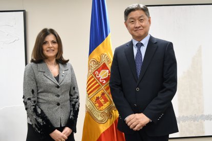 La ministra Imma Tor amb l'ambaixador de Corea la setmana passada