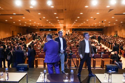 Més de 700 persones en el Debat Col·legi d'Economistes