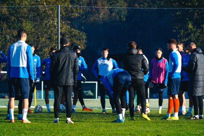 L’equip es va entrenar a Abegondo, a la Corunya.