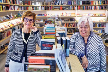 Anna Zamora i Maria Teresa Cairat.