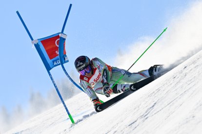 Verdú, a la primera mànega a Adelboden