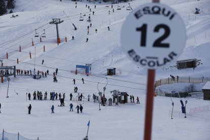 Una jornada d'esquí escolar
