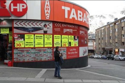 Un establiment de venda de tabac al Pas.