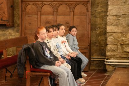 Els alumnes de l'escola andorrana de Sant Julià de visita a la casa comuna