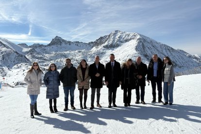 La foto de família de les autoritats.