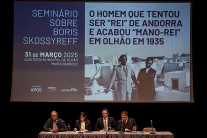 Mònica Bonell al seminari sobre Boris I a l'Algarve
