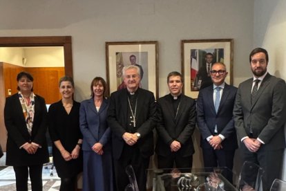 El Copríncep i el coadjutor a l’ambaixada a Madrid.
