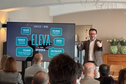 El director general d'Andorra Turisme, Betim Budzaku, durant la presentació de la campanya d'estiu.