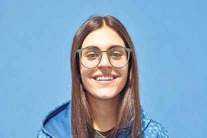 Lola Vega