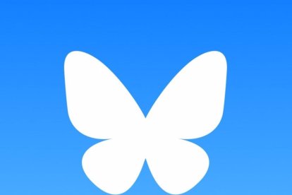 Bluesky redissenya la cerca i afegeix les reaccions en els missatges directes