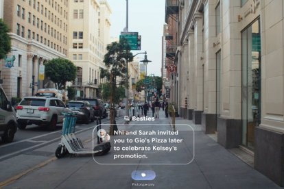 Google mostra el prototip de les seves ulleres de realitat augmentada, que es connecten al mòbil