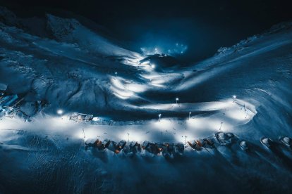 Les pistes d’esquí nocturnes de Shymbulak.