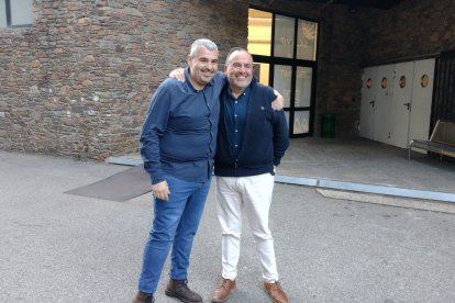 Gerard Giménez i Felip Gallardo, ahir abans de l’assemblea de socis.