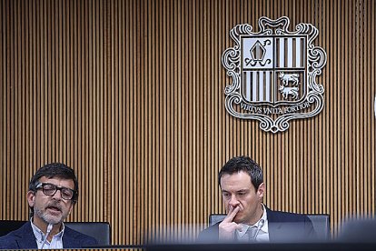 Jordi Cinca i Marc Galabert, a l’última compareixença al Consell General.