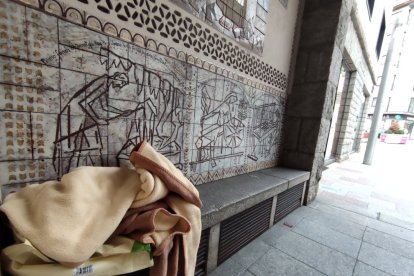 La manta que feia servir l’home.