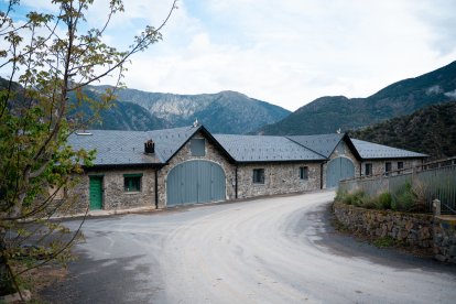 L’edifici on s’ubicaran les noves instal·lacions.