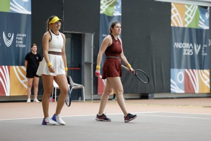 Vicky Jiménez i Judit Cartañà a les semifinals contra Malta
