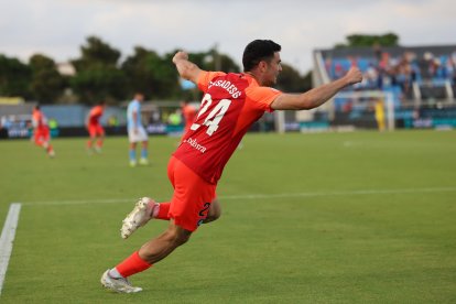 Casadesús celebrant el gol de Lautaro