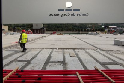 Les obres a la plaça del Poble.