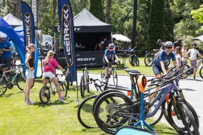 Participants a l'ANDBike.