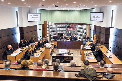 Una sessió del judici a Prada Casadet.