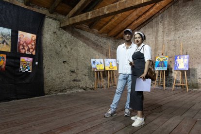 L’artista palestí Mohammed Alimrani a l’era Rossell d’Ordino amb motiu de l’ArtCamp.