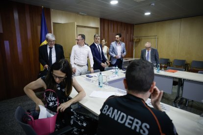 L’última reunió entre els sinidcats públics i Govern.