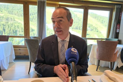 El cònsol major de Canillo, Jordi Alcobé, durant l'entrevista a la cadena Cope.