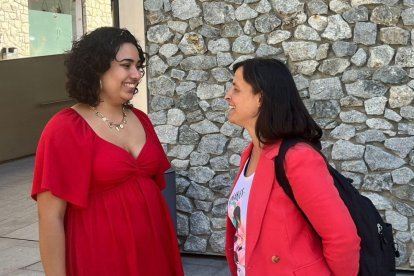 Isabella Vargas i Vanessa Mendoza durant la presentació.