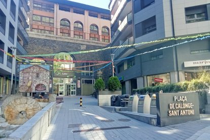 La plaça Calonge-Sant Antoni.