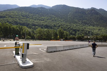 Obertura de l’aparcament Canrodes.