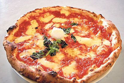 El club badaloní atribueix el brot a pizzes en mal estat.