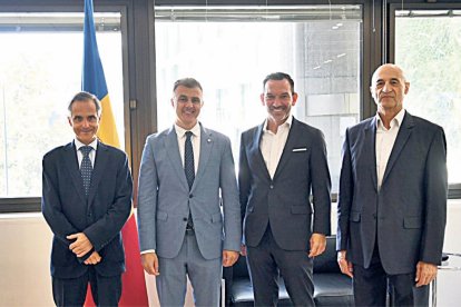 Signatura de l’acord entre Andorra Digital i Oracle.