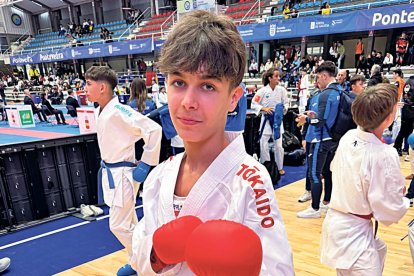 Paulo Domingues va superar una ronda.