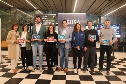 Participants i patrocinadors de la Travessa Solidària Transfronterera