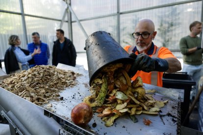 La Massana inaugura la primera planta de compostatge