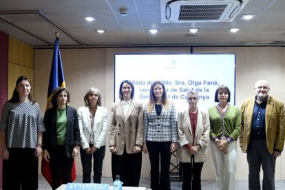 La ministra de Salut, Helena Mas, amb la consellera catalana, Olga Pané.