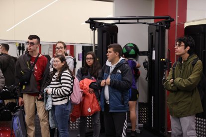 Els joves al gimàs comunal d’Escaldes.
