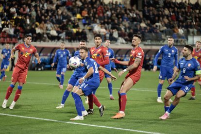 Una acció del partit entre Andorra i Sèrbia.