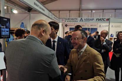 Gorka Aixàs amb Xavier Espot, a la Fira.