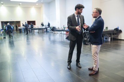 L’oposició relaciona directament els problemes i demana mesures.