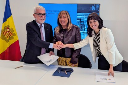 Acte de signatura del protocol d’actuació entre AR+I i el Barcelona Supercomputing Cente