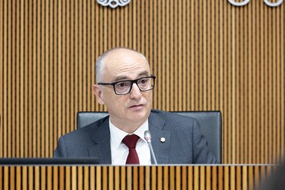 El ministre de Finances, Ramon Lladós, avui en la compareixença en comissió al Consell