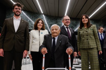 Sergi Mas reb l'Orde de Carlemany