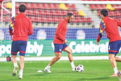 Sergio Moreno, ahir exercitant-se amb la selecció a Encamp.