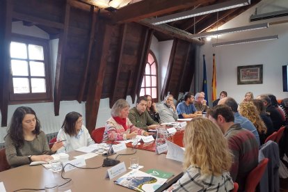 Primera reunió de la Taula.