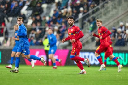 Jordi Aláez va disputar els darrers minuts de l’amistós de la selecció a Finlàndia.