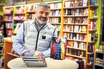 L’autor del llibre, el periodista Àlex Terés.